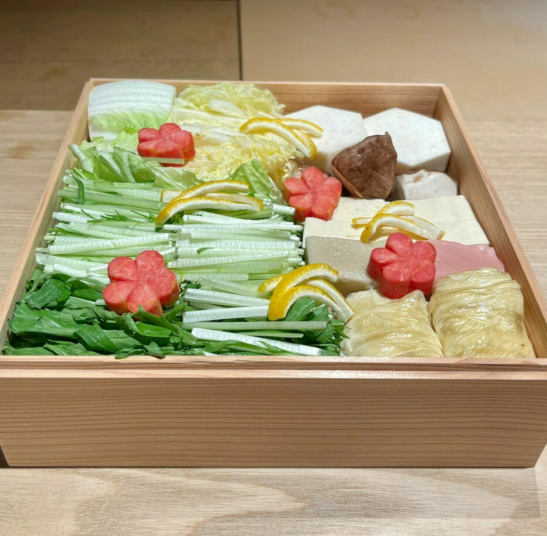 新春おせち鍋と酒肴セットのお取り寄せ - 杦-SEN- - OMAKASEのお