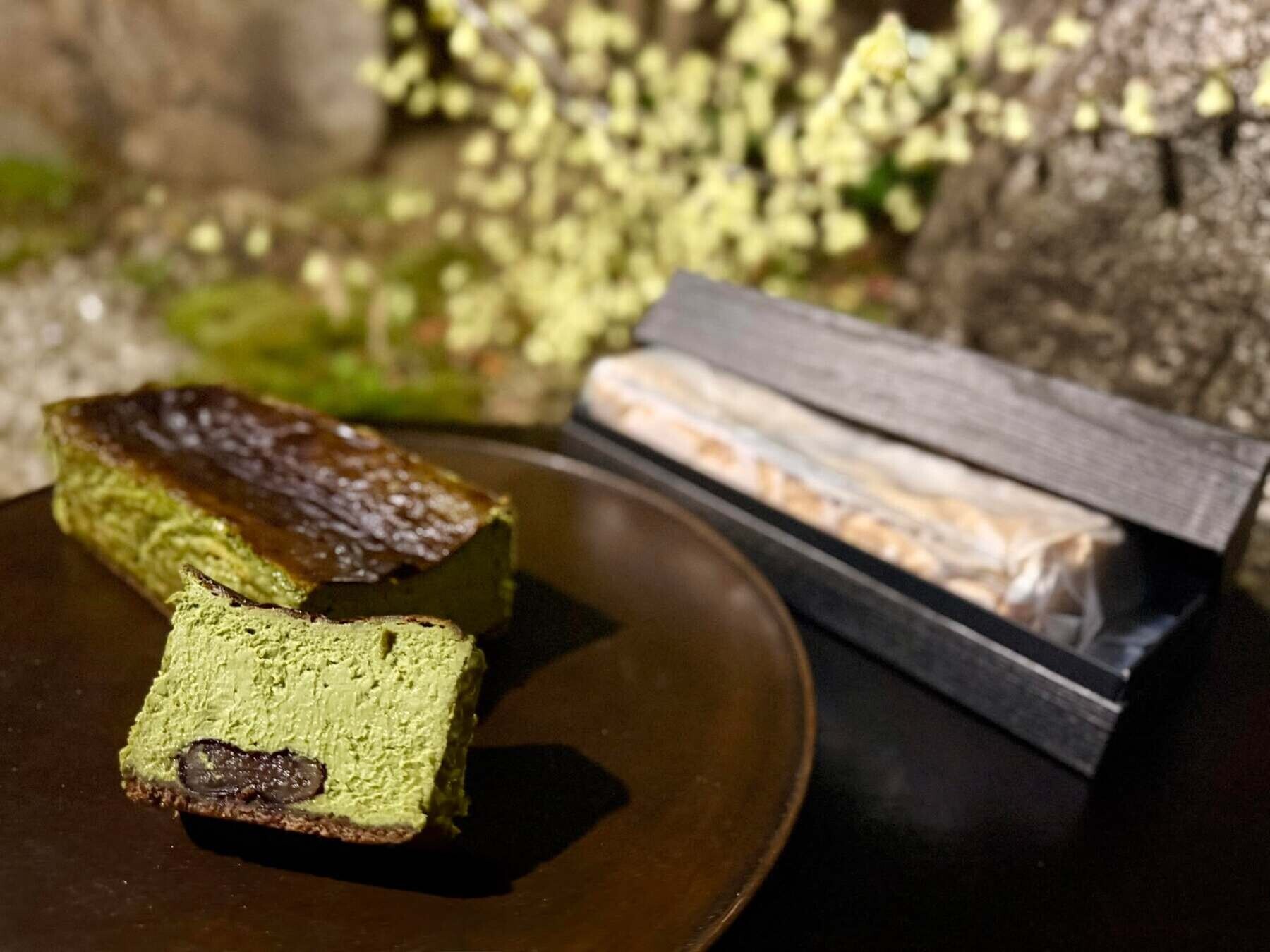 セットでお付けできる、チーズケーキ「抹茶雪酛(ゆきもと)」です